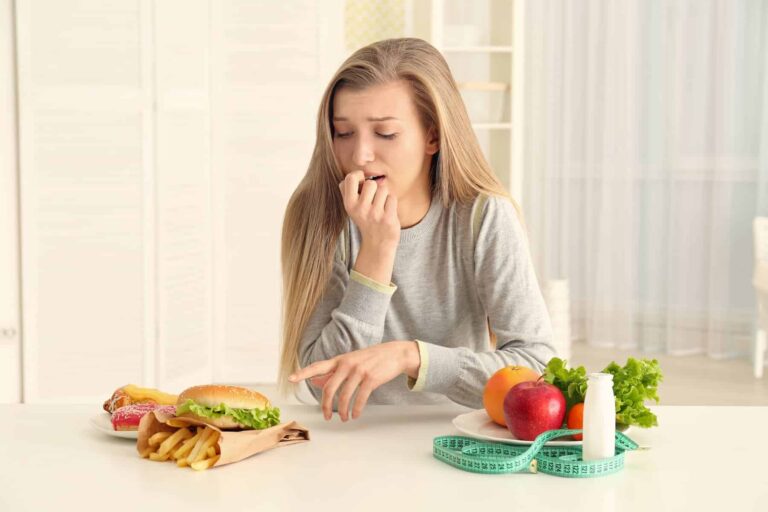 A young woman faces a decision between opting for nutritious foods to promote her health or selecting ultra-processed foods that may contribute to obesity.